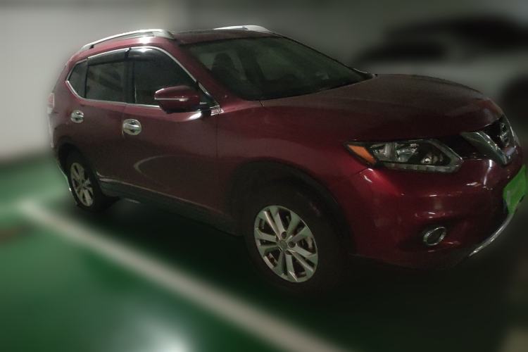 Used Nissan X-Trail 2014 2.0L CVT Comfort Edition 2WD Front Right 45 Deg