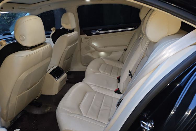 Used Volkswagen Phideon 2016 380TSI Two-Wheel-Drive Luxury Edition