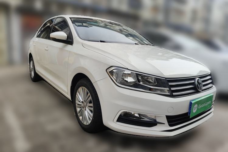 Used Volkswagen Santana 2018 1.5L Automatic Comfort Edition Front Right 45 Deg