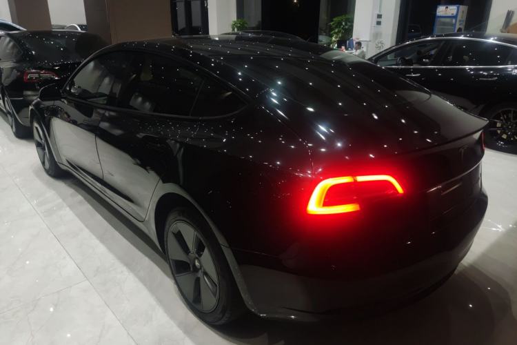 Used Tesla Model 3 2022 Rear-Wheel-Drive Version
