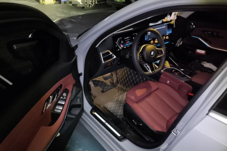 Used BMW 3 Series 2025 325Li M Sport Package Driver Seat