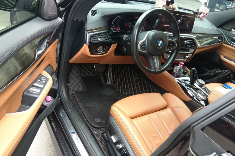 Used BMW 6 Series GT 2021 Restyled 630i M Sport Package Driver Seat