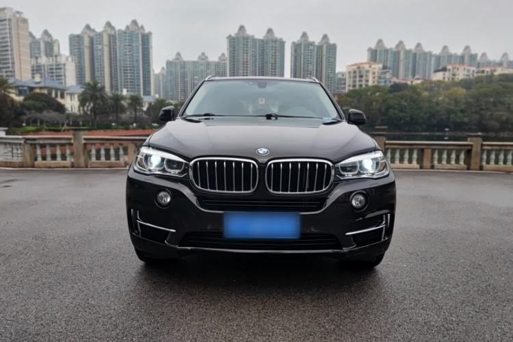 Used BMW X5 2017 xDrive28i
