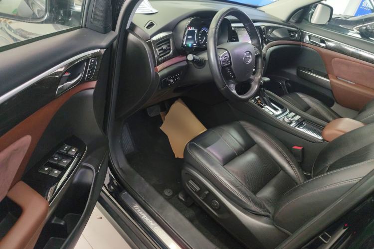 Used GAC Trumpchi GS8 2017 320T Four-Wheel Drive Luxury Smart Connectivity Version (7 Seats)
