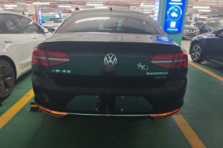Used Volkswagen Magotan 2019 330TSI DSG Luxury Version China VI Standard Rear