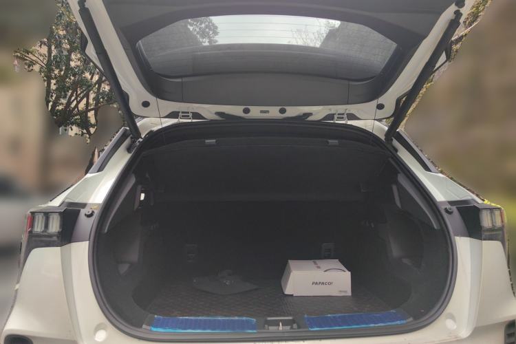 Used Lynk & Co 06 2023 Remix 1.5T Dynamic Halo
