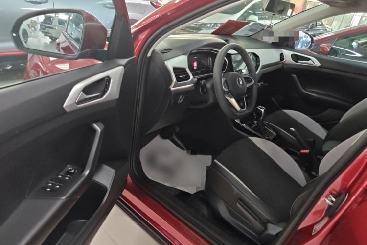 Used Volkswagen Tacqua 2021 1.5L Automatic Yue Zhi Lian Edition Interior 4