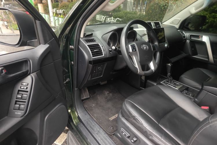 Used Toyota Prado 2016 2.7L Automatic Luxury Edition
