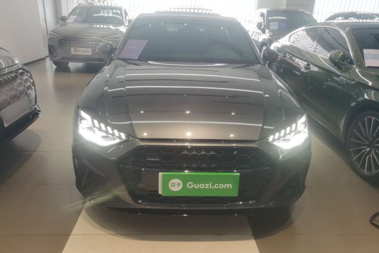 Used Audi A4L 2023 40 TFSI quattro Luxury Dynamic Edition
