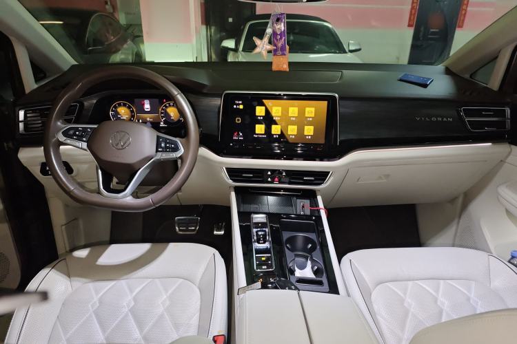 Used Volkswagen Viloran 2022 380TSI Prestige Edition
