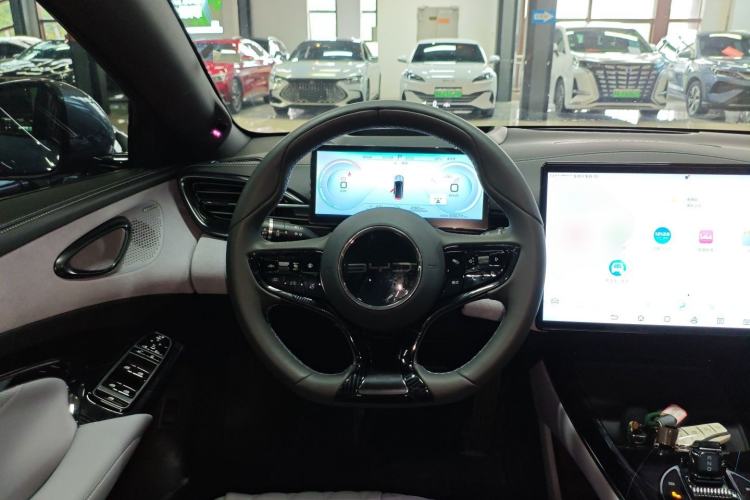 Used BYD Seal 2022 700 km Long-Range Rear-Wheel-Drive Version