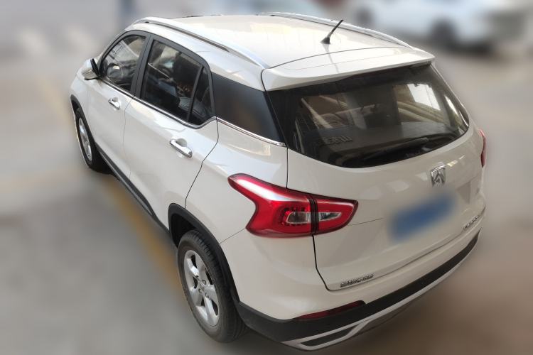 Used Baojun 510 2017 1.5L Manual Fashion Model
