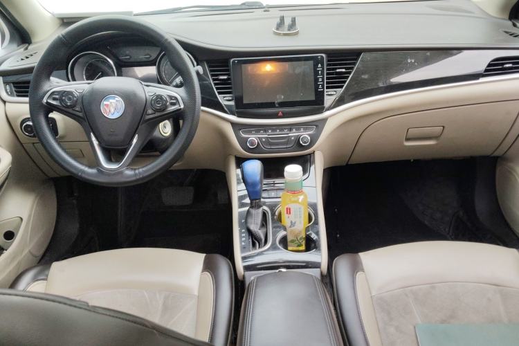 Used Buick Verano 2015 Sedan 15S Automatic Leading Model Center Console