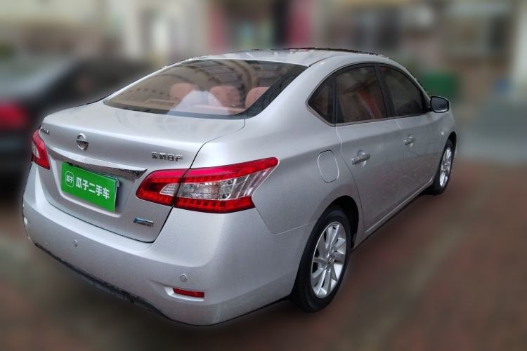 Used Nissan Sylphy 2014 1.6XV CVT Deluxe Edition Exterior 5