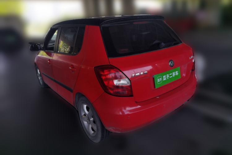 Used Skoda Fabia 2011 1.6L Automatic Crystal Edition
