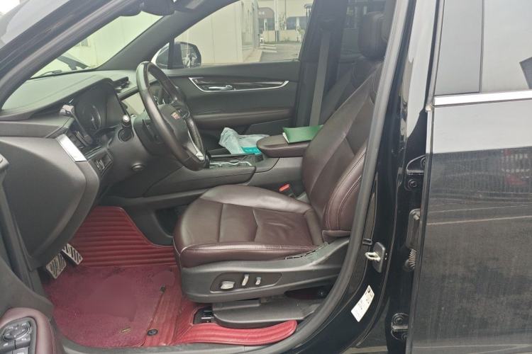 Used Cadillac XT6 2021 2.0T 7-Seater Two-Wheel-Drive Luxury Version
