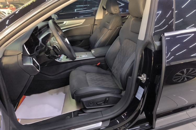 Used Audi A7L 2024 45 TFSI quattro Luxury Edition
