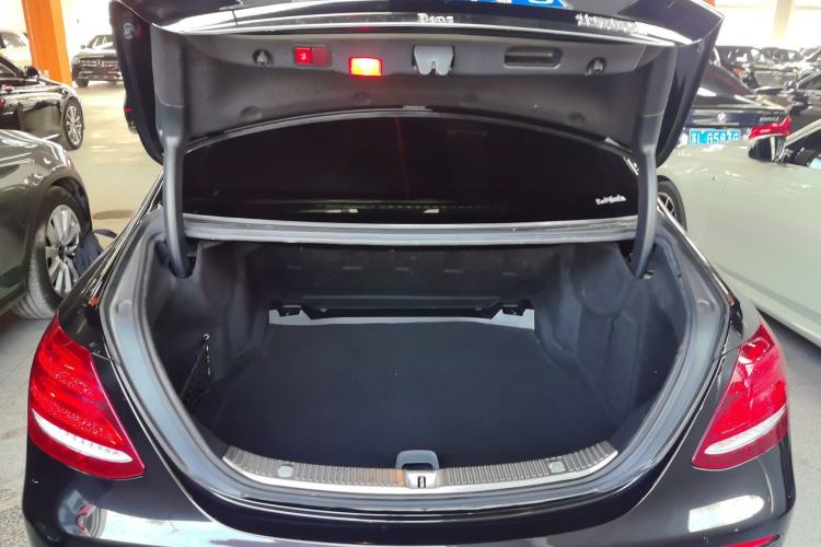 Used Mercedes-Benz E-Class 2018 Facelift E 200 L