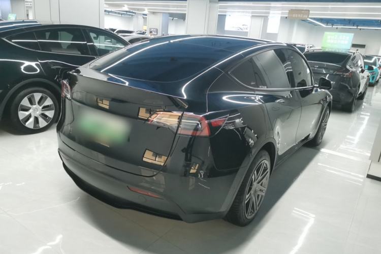 Used Tesla Model Y 2022 Rear-Wheel-Drive Version