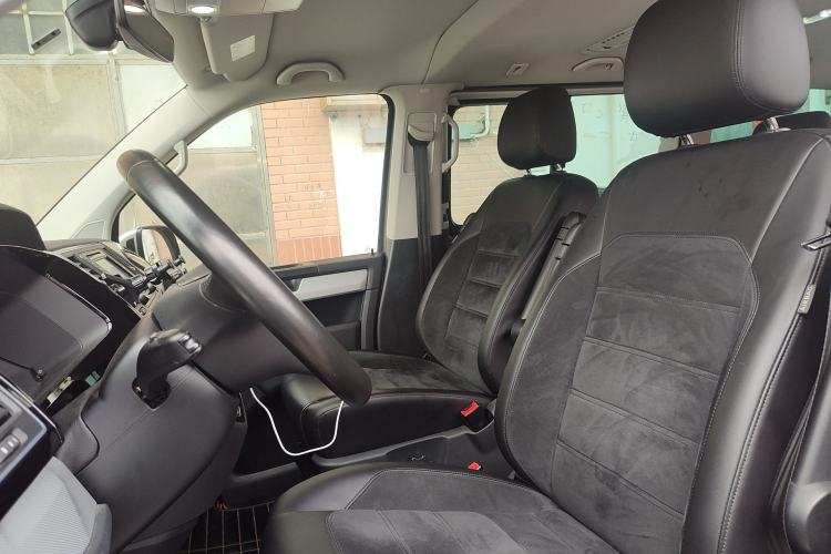 Used Volkswagen Multivan 