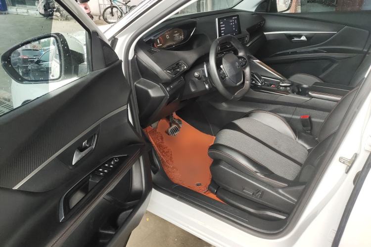 Used Peugeot 5008 2017 350THP 7-Seater Elite Edition
