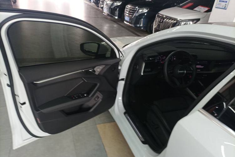 Used Audi A3 2021 A3L Limousine 35 TFSI Fashionable and Elegant Model Driver Seat