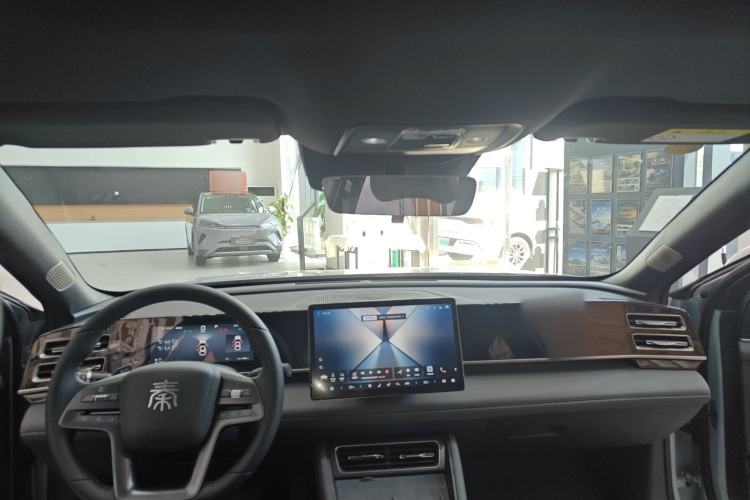 Used BYD Qin L 2025 DM-i Smart Drive 120KM Superior Model