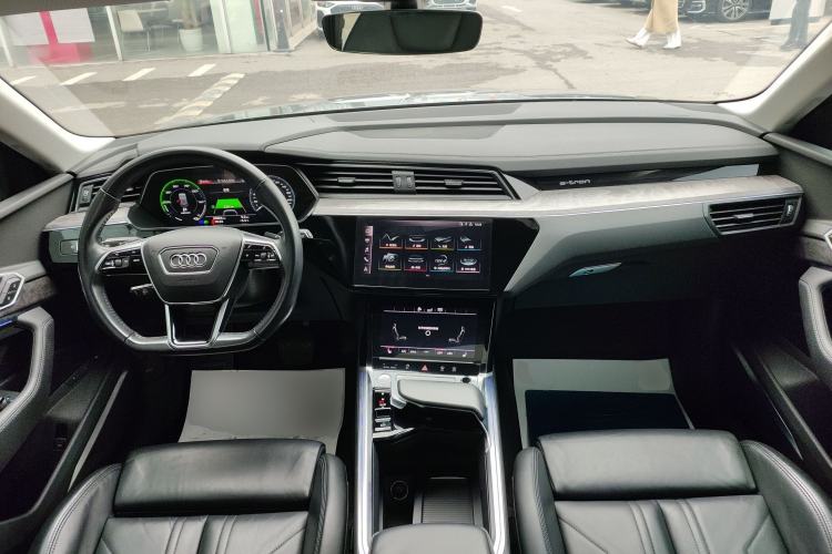 Used Audi e-tron 2019 55 quattro Technology Edition