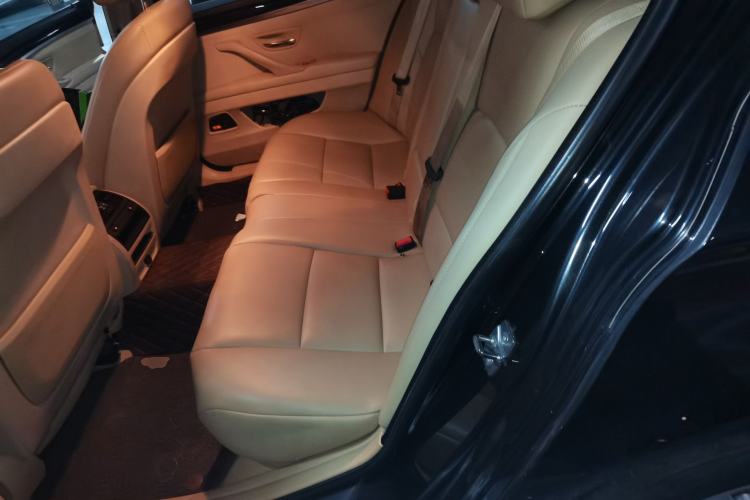 Used BMW 5 Series 2012 523Li Luxury Model
