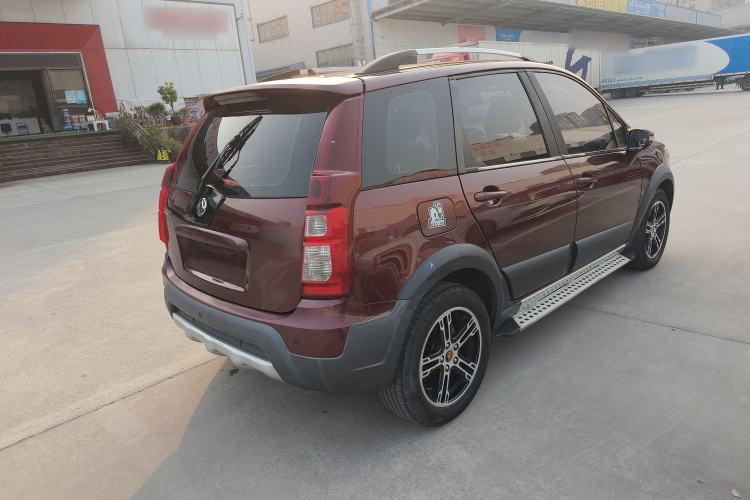 Used FORTHING Joyear X5 2013 1.6L Manual Luxury Model China IV Standard
