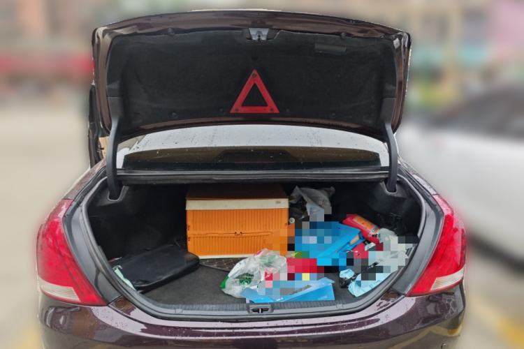 Used Toyota Crown 2010 2.5L Royal Leather Sunroof Edition Trunk