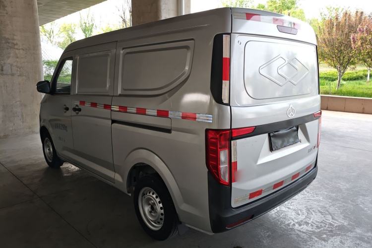 Used CHANGAN KUAYUE Xing V3 2023 1.5L Gasoline Standard Edition 2-Seat Van Rear Left 45 Deg