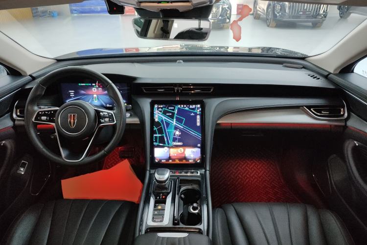 Used Hongqi H5 2023 2.0T Automatic Smart Connect Flagship Edition Center Console