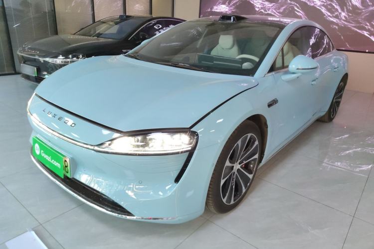 Used Hima Luxeed S7 2025 785 km Ultra