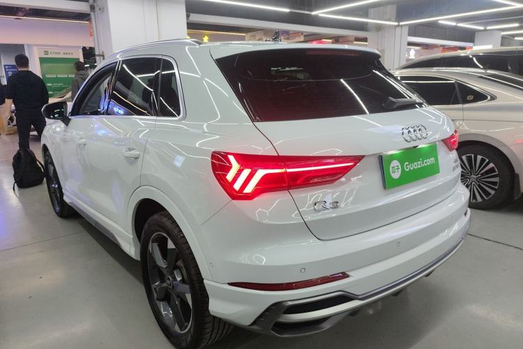 Used Audi Q3 2023 35 TFSI Fashion Dynamic Model (1.4T) Rear Left 45 Deg