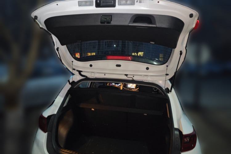 Used Kia kx1 Stonic 2021 1.4L CVT Sunroof Model