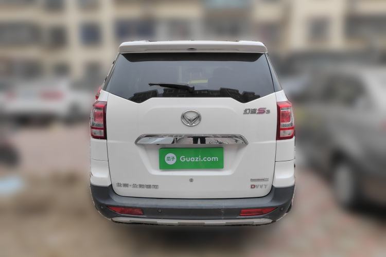 Used HYOSOW S3 2014 1.5L Luxury Version China IV Emission Standard
