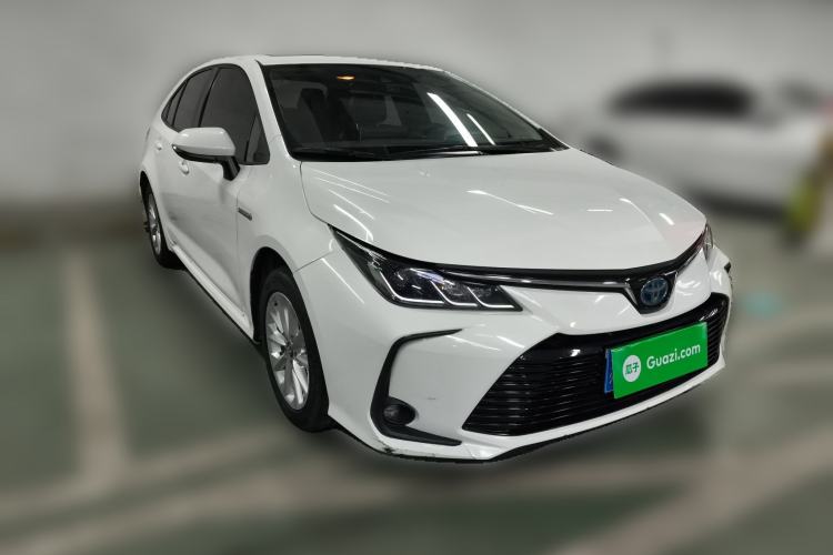 Used Toyota Corolla 2021 Dual-Motor 1.8L E-CVT Elite Edition Front Right 45 Deg