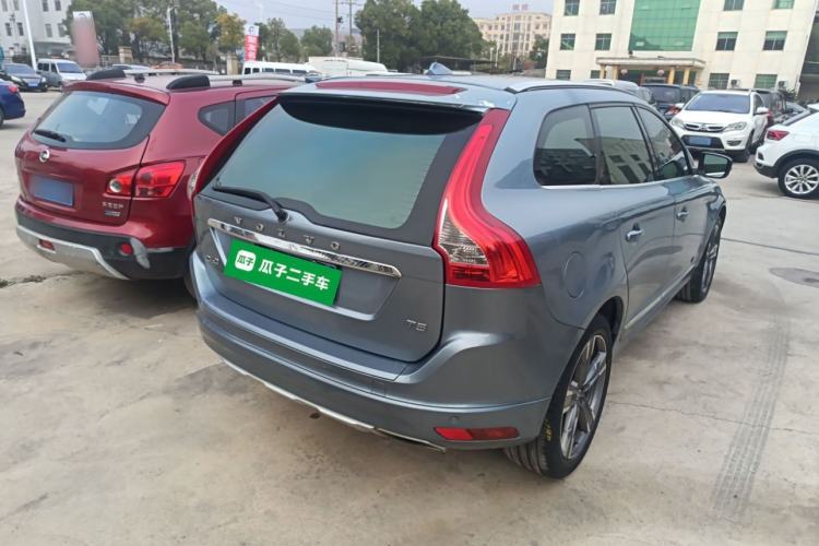 Used Volvo XC60 2017 T5 AWD Smart Version
