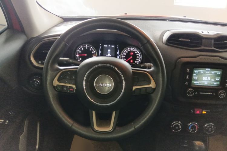 Used Jeep Renegade 2017 180T Automatic High-Energy Version