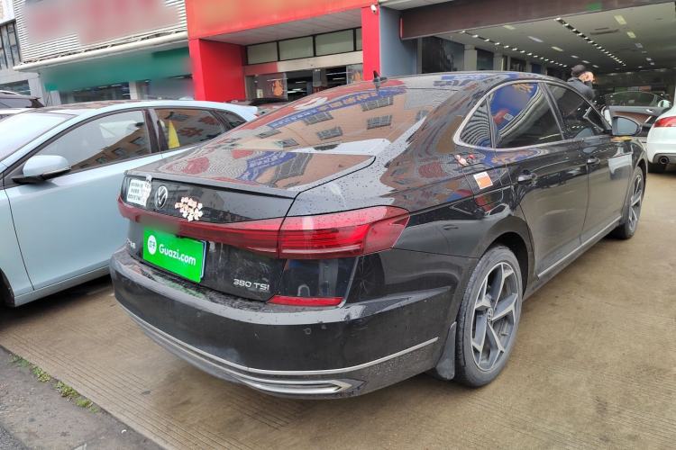 Used Volkswagen Passat 2024 380TSI Starry Elite Edition Rear Right 45 Deg