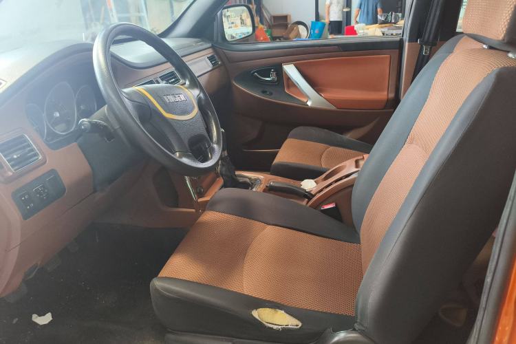 Used Higer Longwei 2015 2.8T Diesel Manual Two-Wheel Drive Big Double Classic Edition JE493
