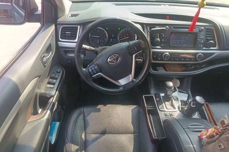 Used Toyota Highlander 2017 2.0T Four-Wheel Drive Luxury Edition 7 Seats
