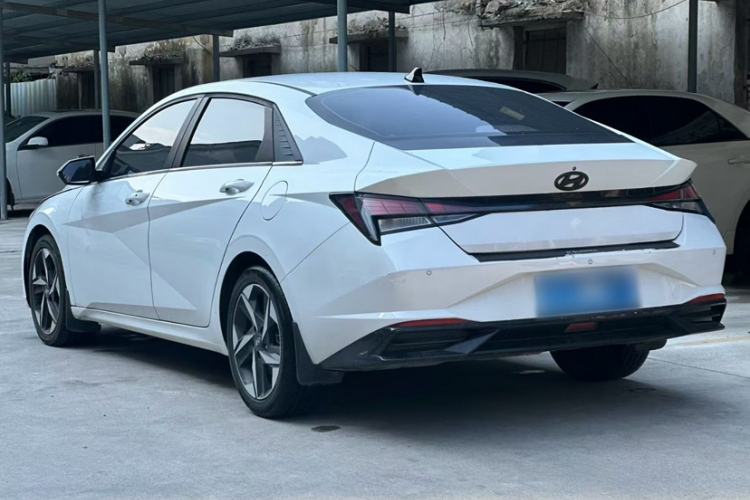 Used Hyundai Elantra 2021 1.5L CVT GLX Elite Edition
