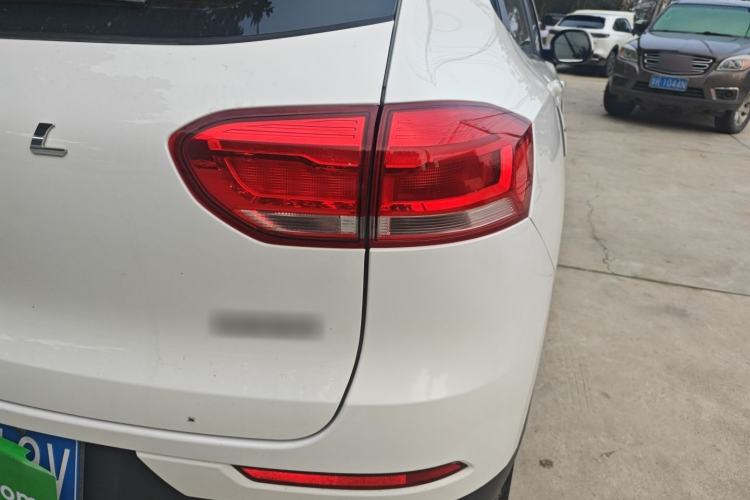 Used Haval H2s 2018 Red-Label 1.5T Dual-Clutch Elite Model