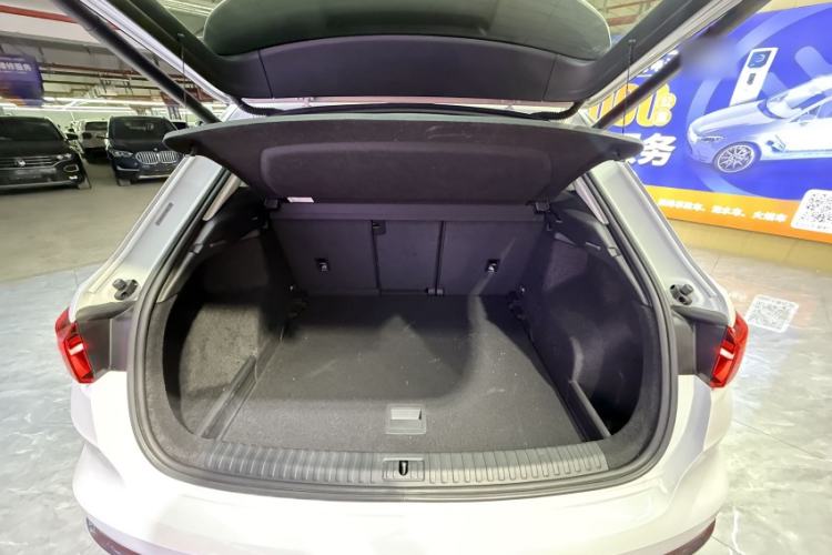 Used Audi Q3 2021 35 TFSI Advanced Style Edition Interior 7