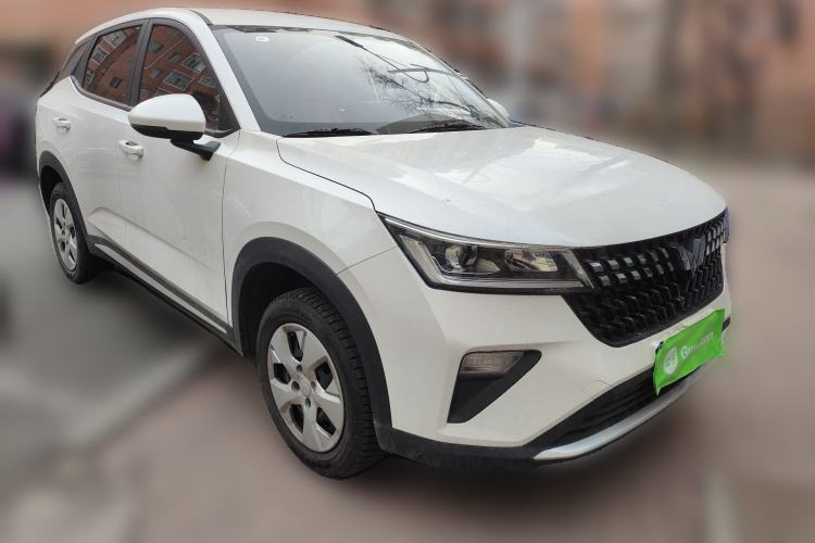 Used Wuling Alvez 2023 1.5L CVT Comfort Edition Front Right 45 Deg
