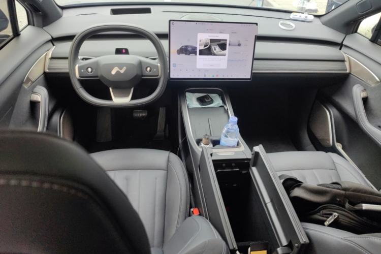 Used ONVO L60 2024 60 kWh Rear-Drive Version
