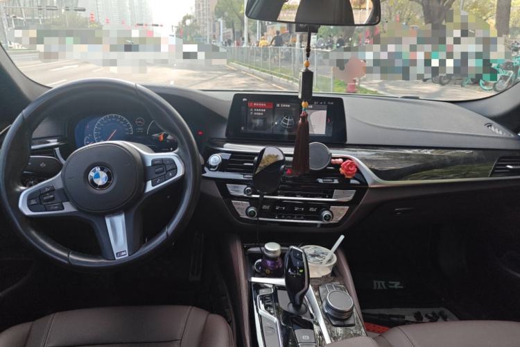 Used BMW 5 Series 2019 525Li M Sport Package
