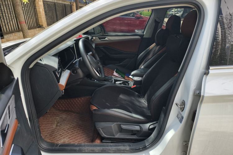 Used Volkswagen Sagitar 2023 280TSI DSG Excellence Plus Edition Left Front Seat